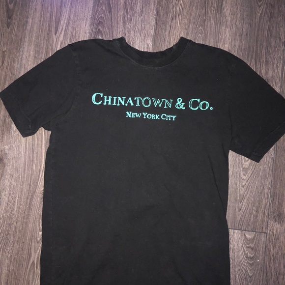 CHINATOWN TEE SIZE SMALL - Picture 2 of 3